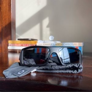 Oakley Gascan Black Iridium Polarized Lenses, 
Matte Black Frame.